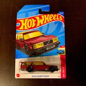 Hot Wheels VOLVO 240 Drift Wagon